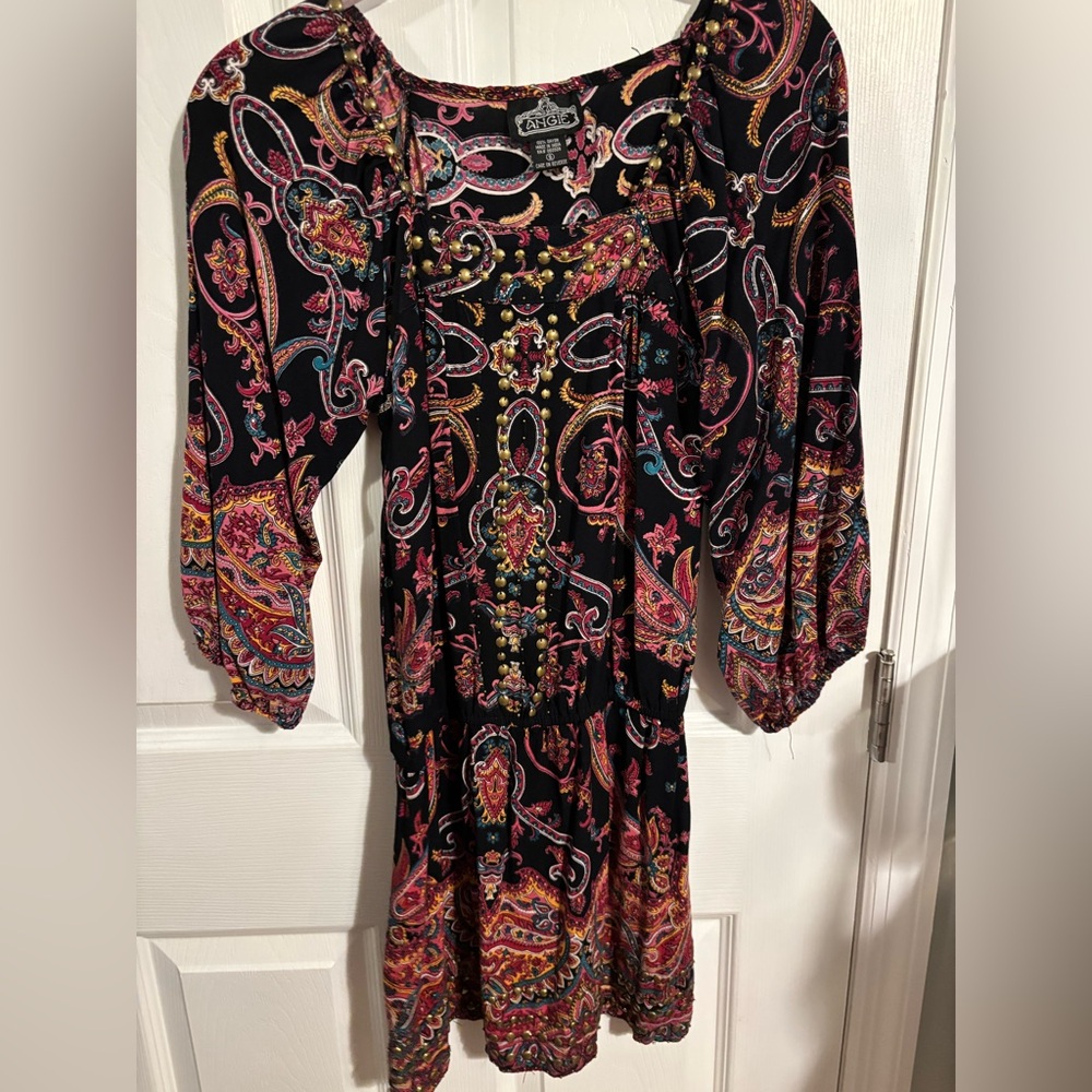 😍Angie Multicolor Paisley Tunic top size small